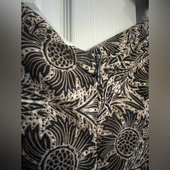 Olivaceous Jumpsuit - Picture 5 of 6